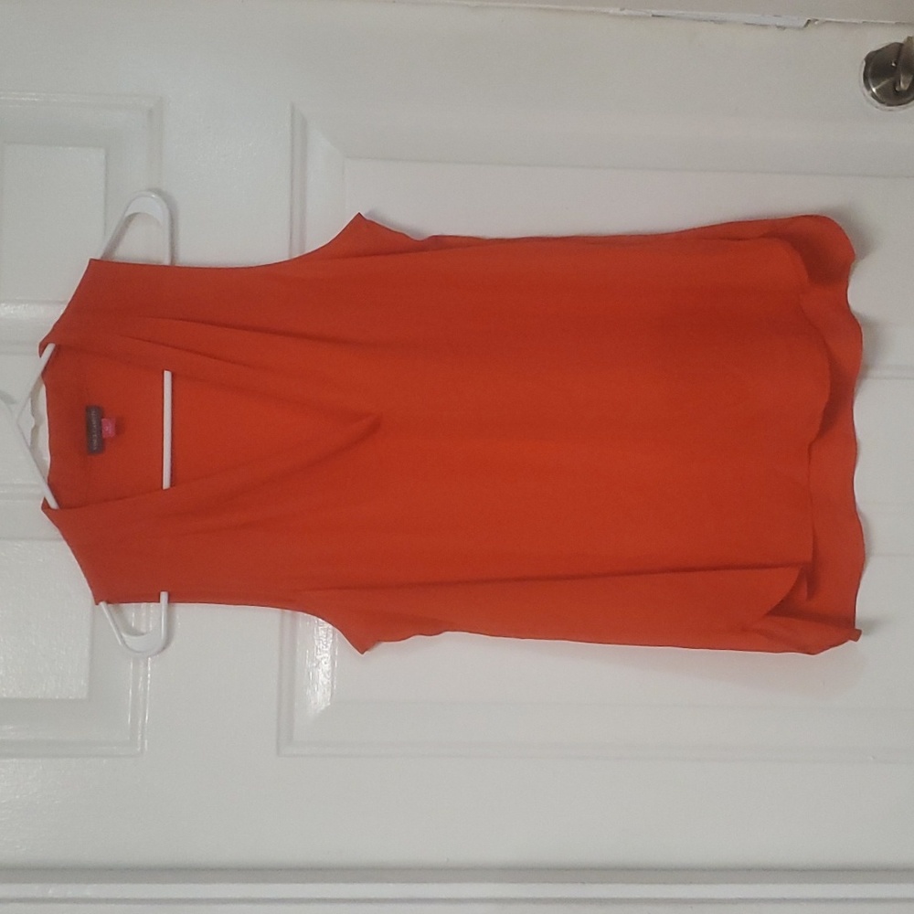 Vince Camuto top